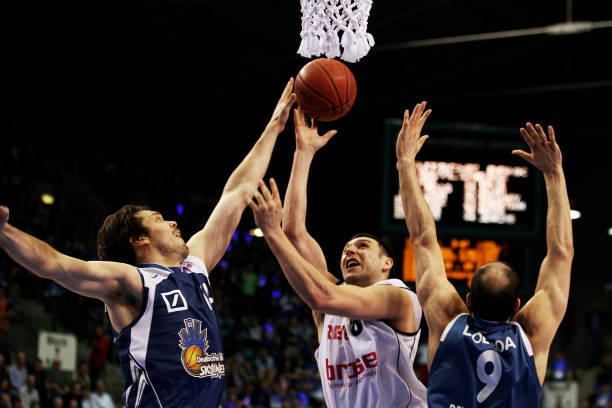 他的成长不 他的成长不